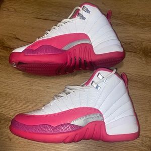PINK JORDAN 12s GREAT CONDITION